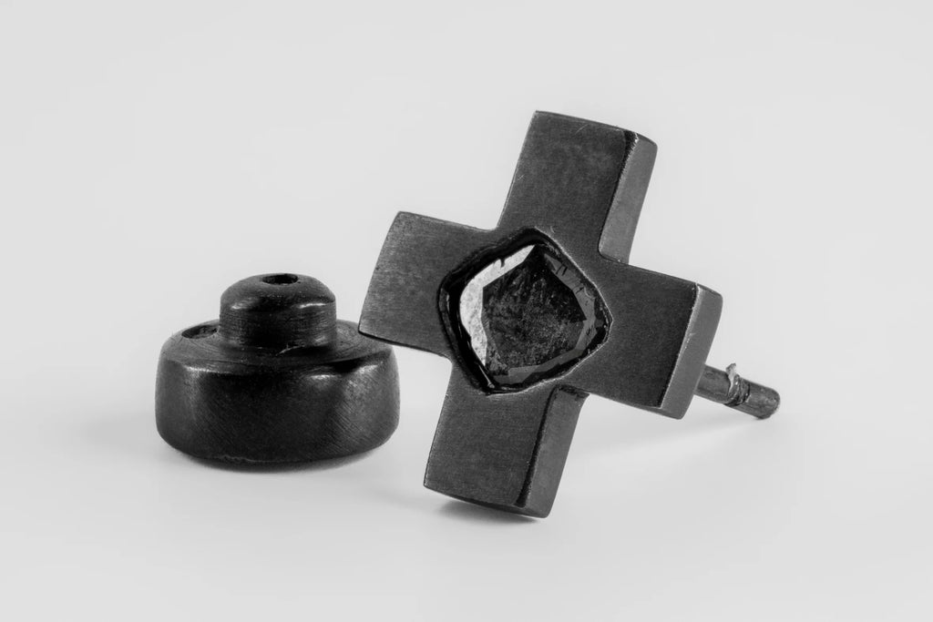 Parts of Four - Plus Earring