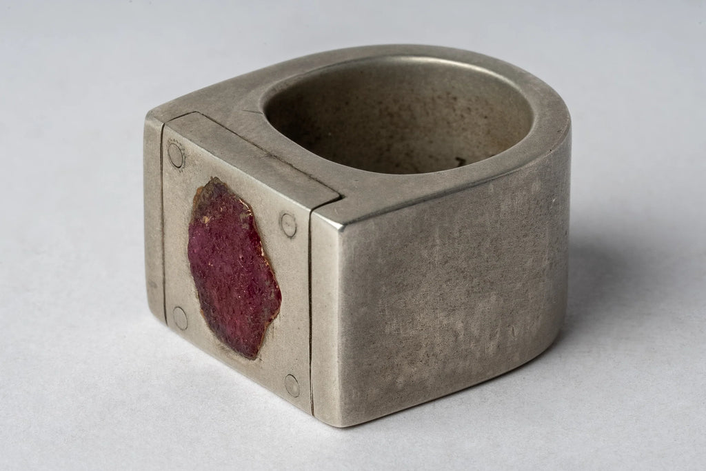 Parts of Four - Plate Ring Single