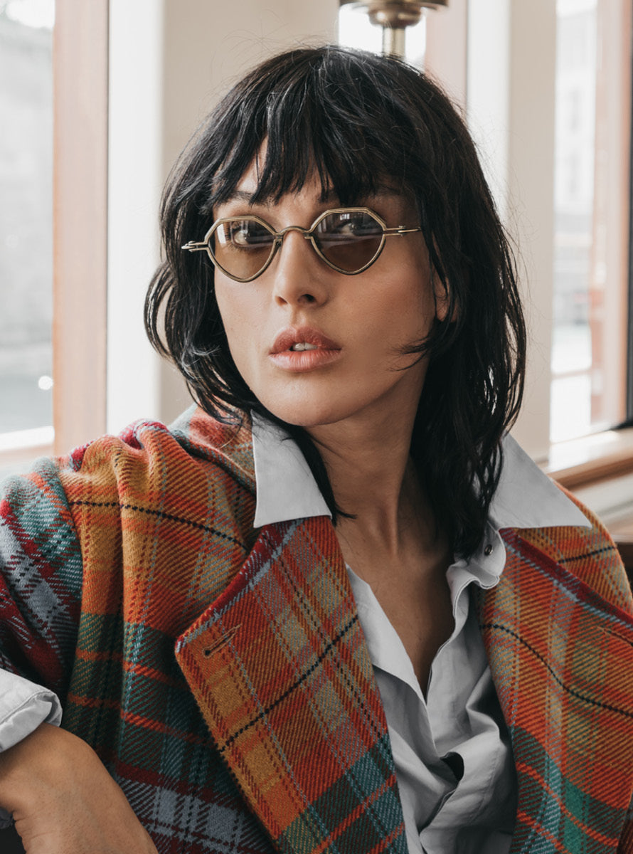 Tavat - Flare. Frame color - Black Chrome. Lens color - Prune