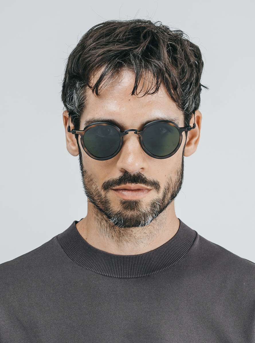 Tavat - Retros | C. Frame color - Bordeaux Milky Blu Hav. Lens color - Sky Blue